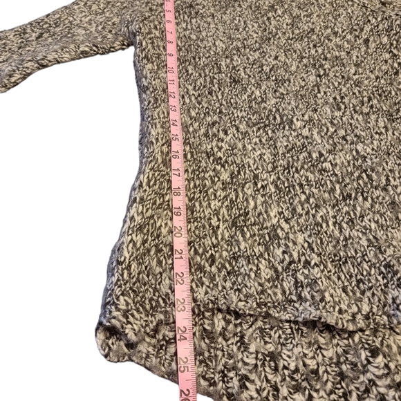 Zara knit 3/4 length sleeve sweater - Picture 3 of 6